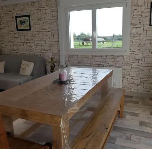 Les Loges Farm Le Breuil-sous-Argenton